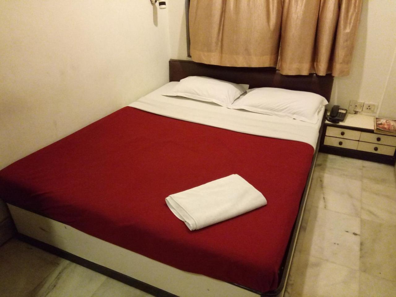 Hotel Victerrace Калькутта Экстерьер фото
